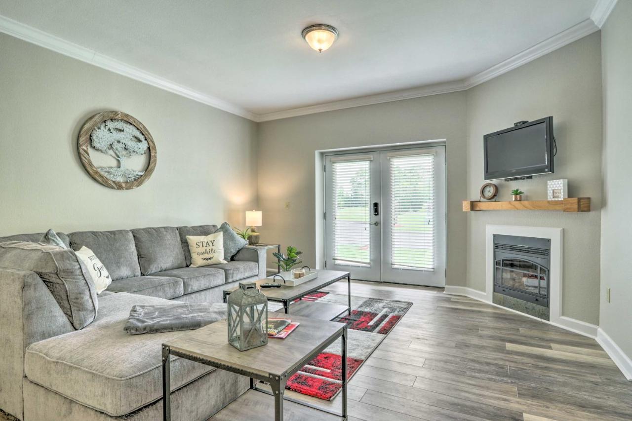 Downtown Pigeon Forge Condo With Pool Access! 외부 사진