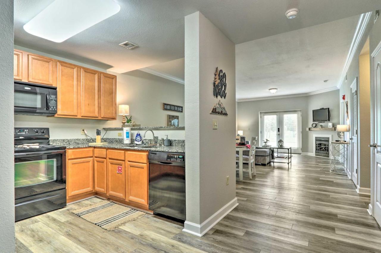 Downtown Pigeon Forge Condo With Pool Access! 외부 사진